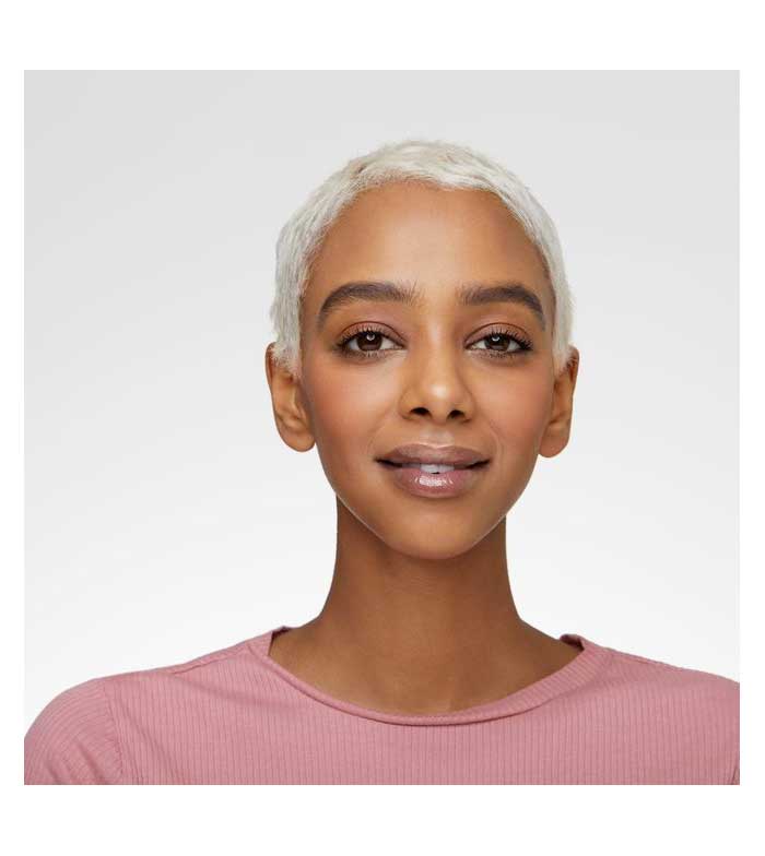 Essence Volumizing lip gloss Extreme Shine - 02: Summer Punch
