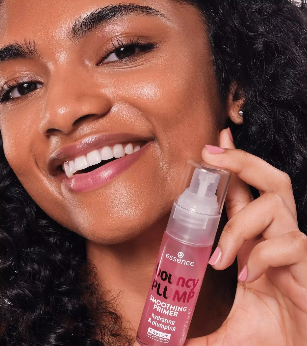 Essence Hydrating Primer bouncy Plump